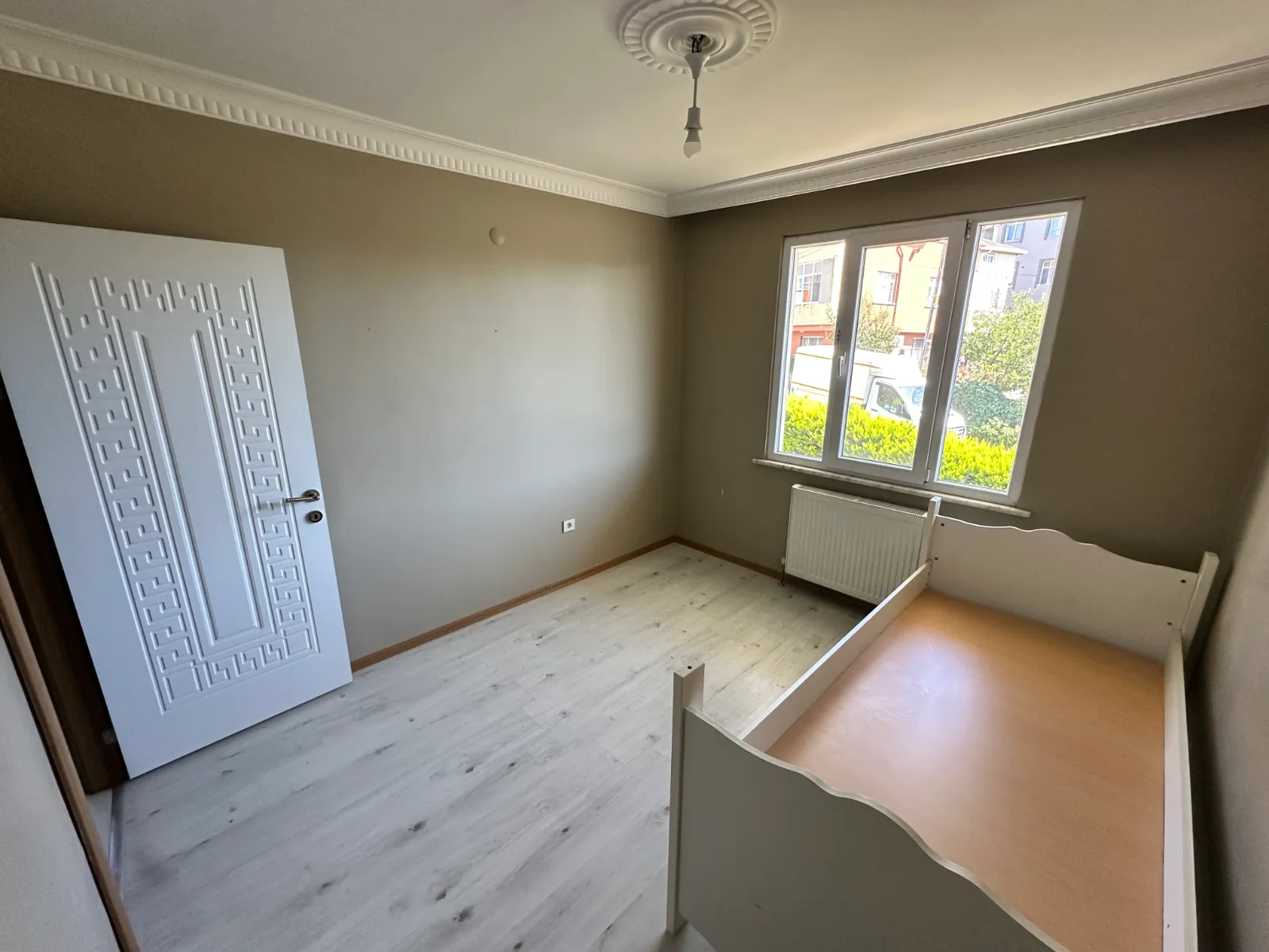 ARNAVUTKÖY HARAÇÇI'DA SİTE İÇERİSİNDE SATILIK 2+1 DAİRE KOD(1010) görsel 7