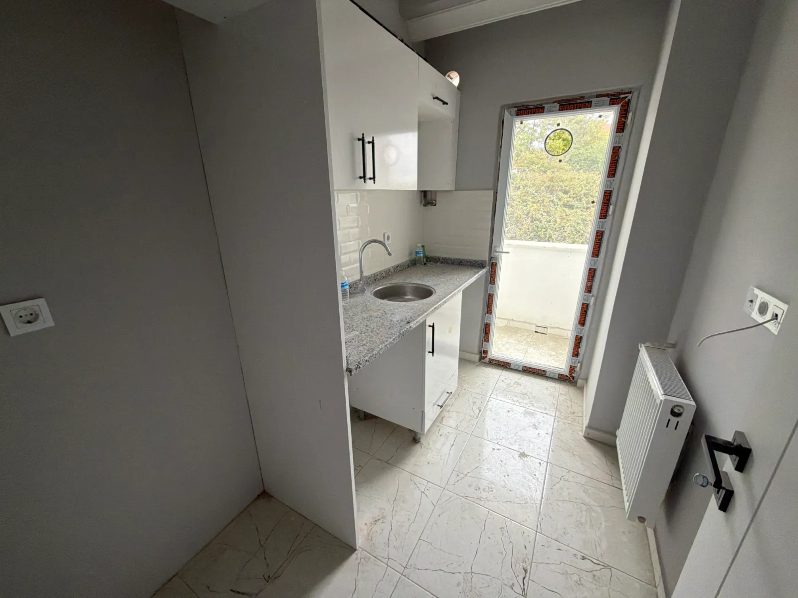 HADIMKÖY MAHALLESİ ANA YOLA YAKIN SATILIK 2+1 DAİRE KOD(1044) görsel 7