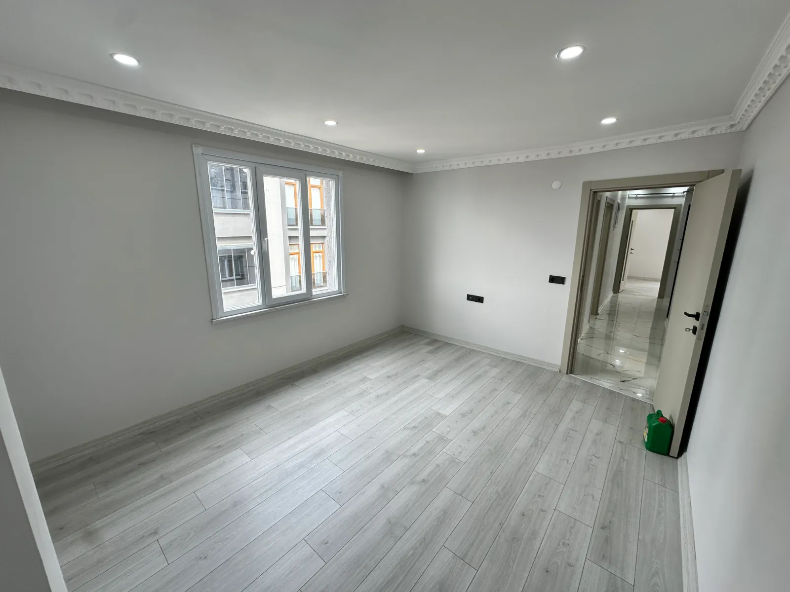 MERKEZ MAHALLESİNDE SATILIK SIFIR ARA KAT DAİRE KOD(1028) görsel 3