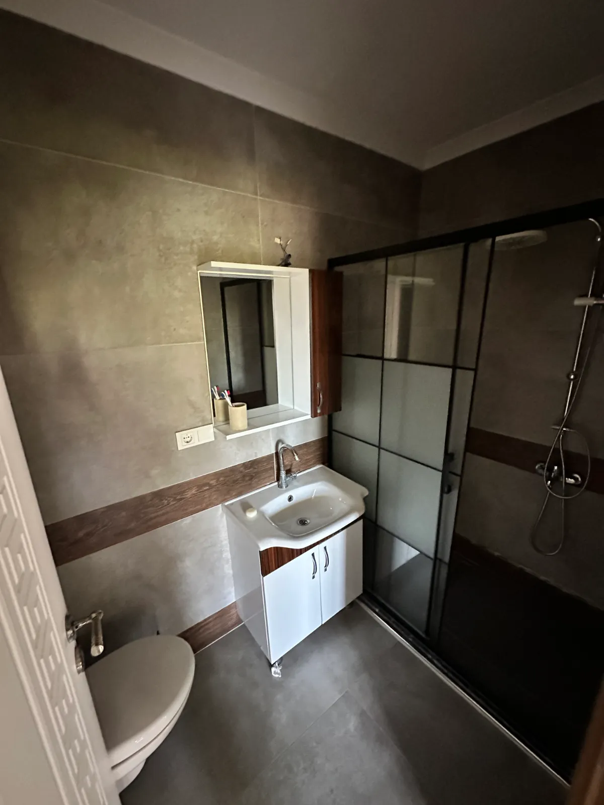 ARNAVUTKÖY HARAÇÇI'DA SİTE İÇERİSİNDE SATILIK 2+1 DAİRE KOD(1010) görsel 12