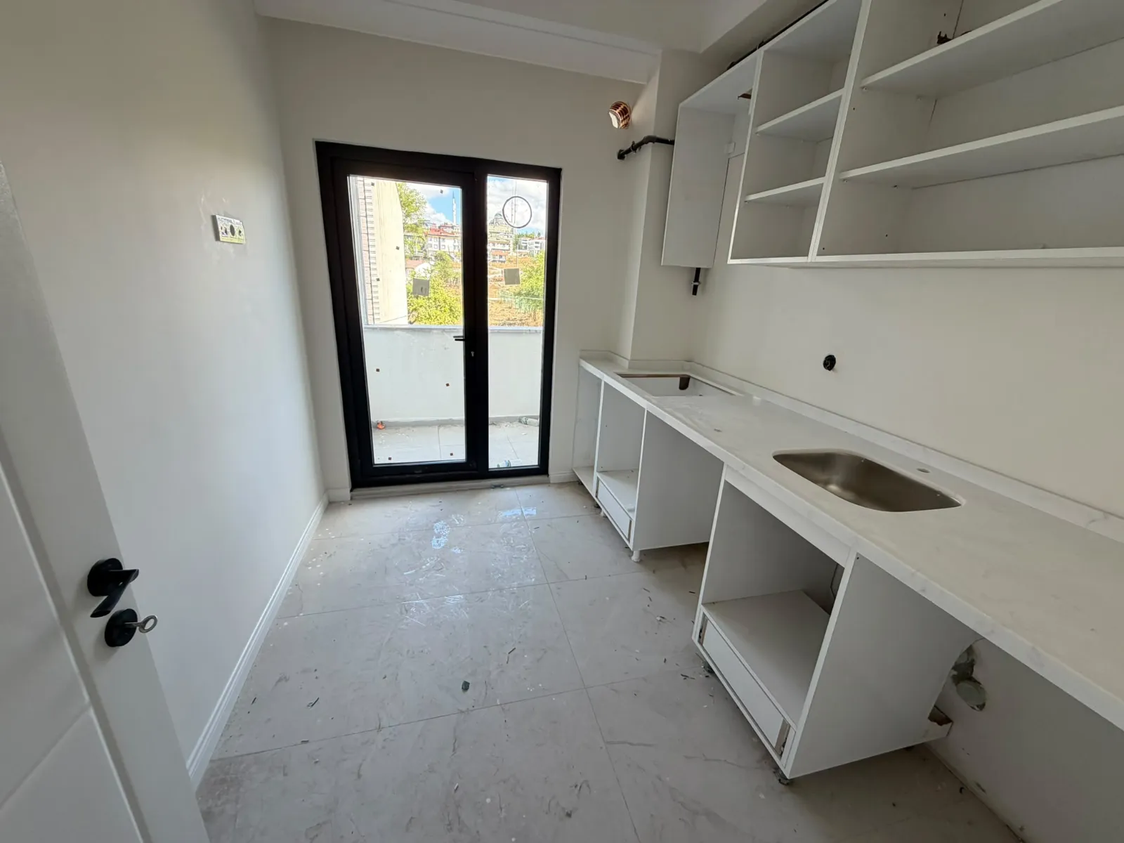 TAŞOLUK MAHALLESİNDE SATILIK 3+1 FIRSAT DAİRE KOD(1023) görsel 9