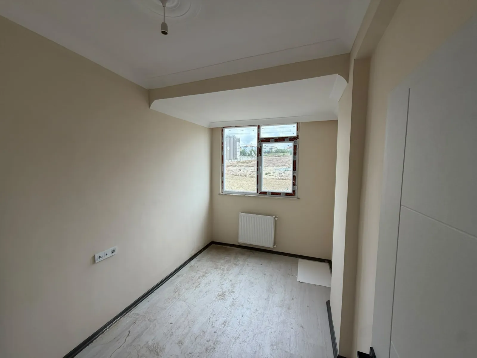 HADIMKÖY OMURTAK CADDESİ ÜZERİ SATILIK 2+1 DAİRE KOD(1034) görsel 7