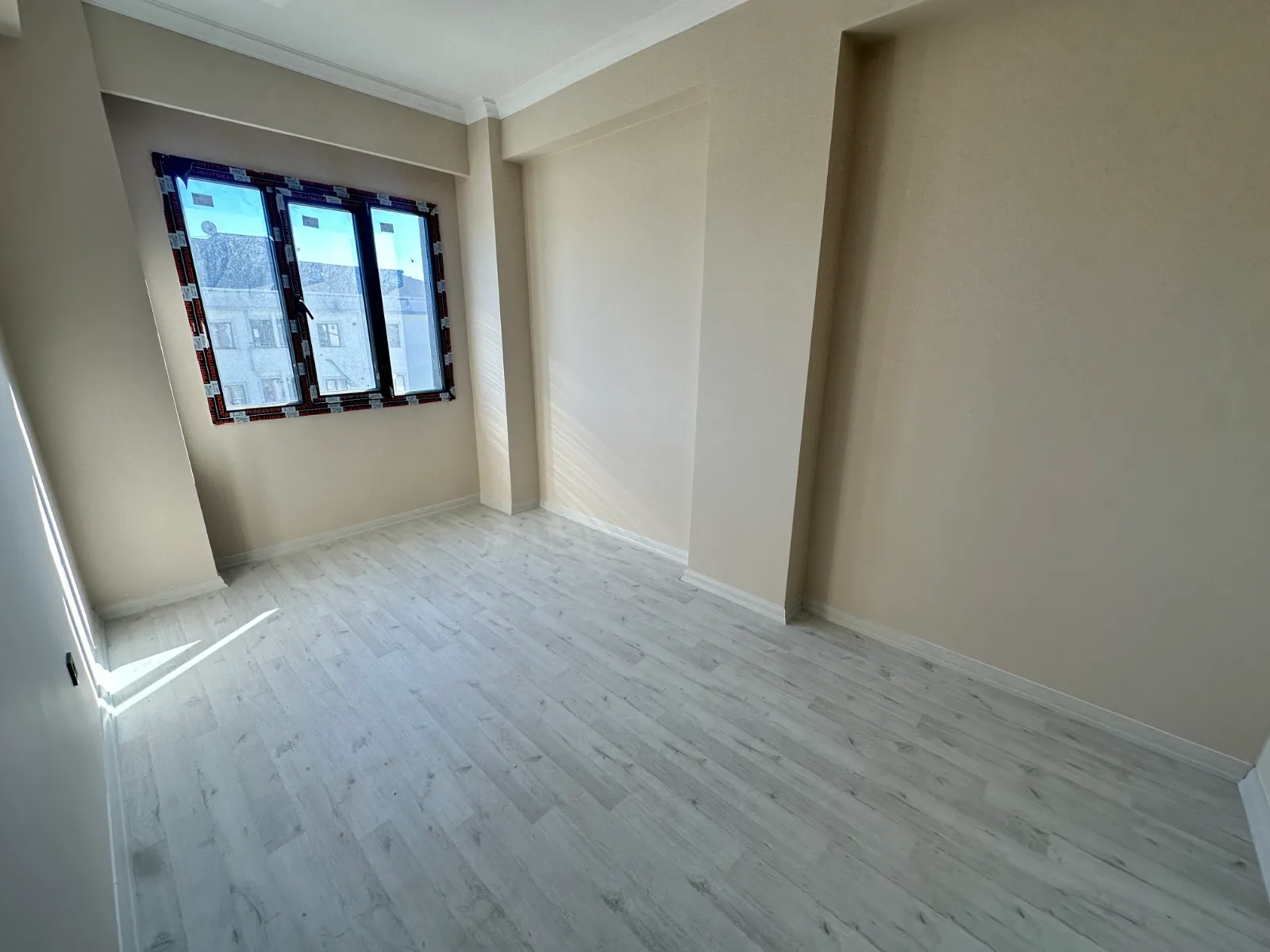 ARNAVUKÖY TAŞOLUKTA SATILIK 2+1 SIFIR ARAKAT DAİRE KOD(1007) görsel 4