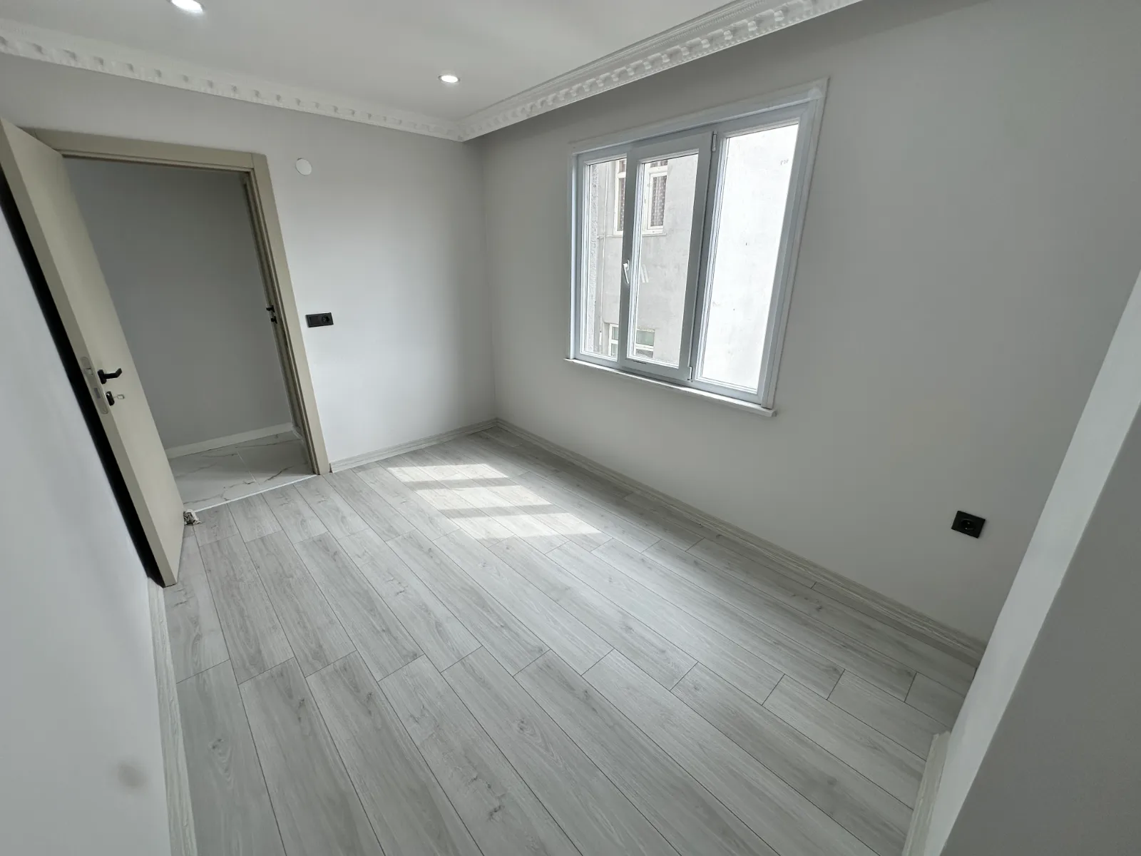 MERKEZ MAHALLESİNDE SATILIK SIFIR ARA KAT DAİRE KOD(1028) görsel 6