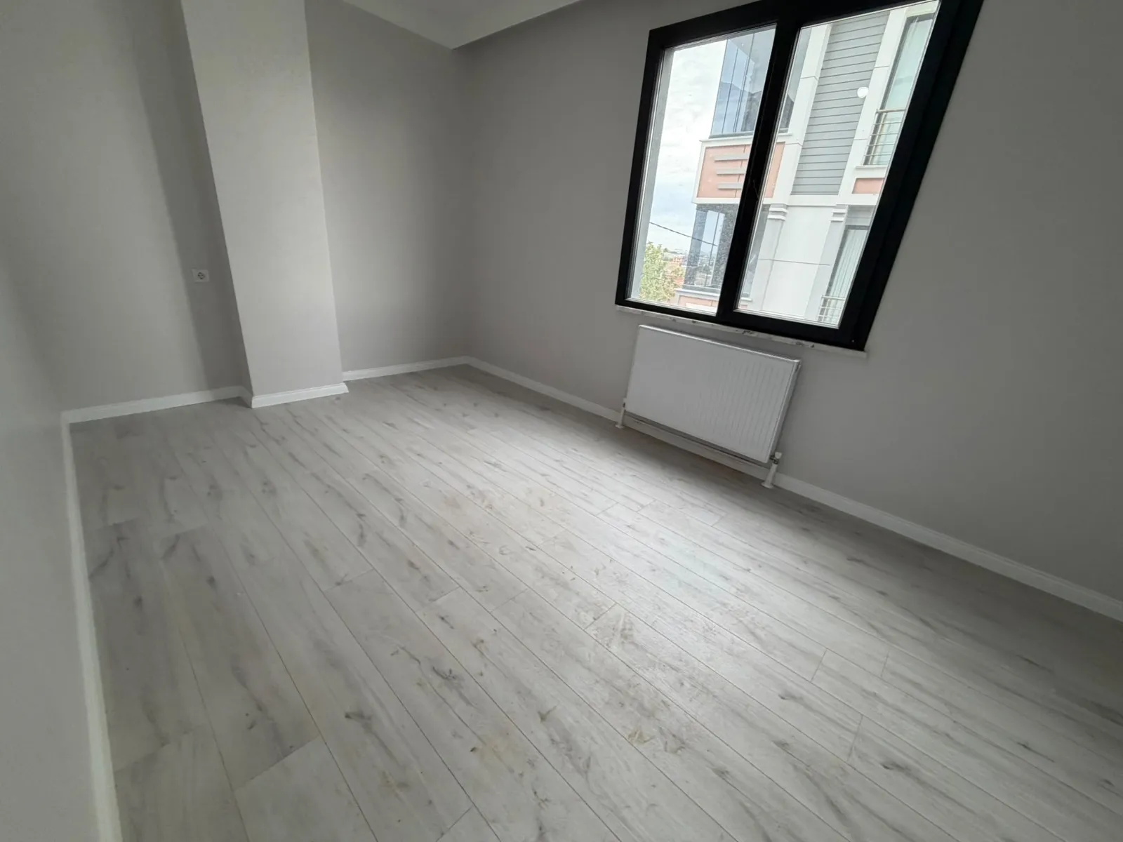 KARLIBAYIR MAHALLESİNDE SATILIK YÜKSEK GİRİŞ 2+1 DAİRE görsel 11