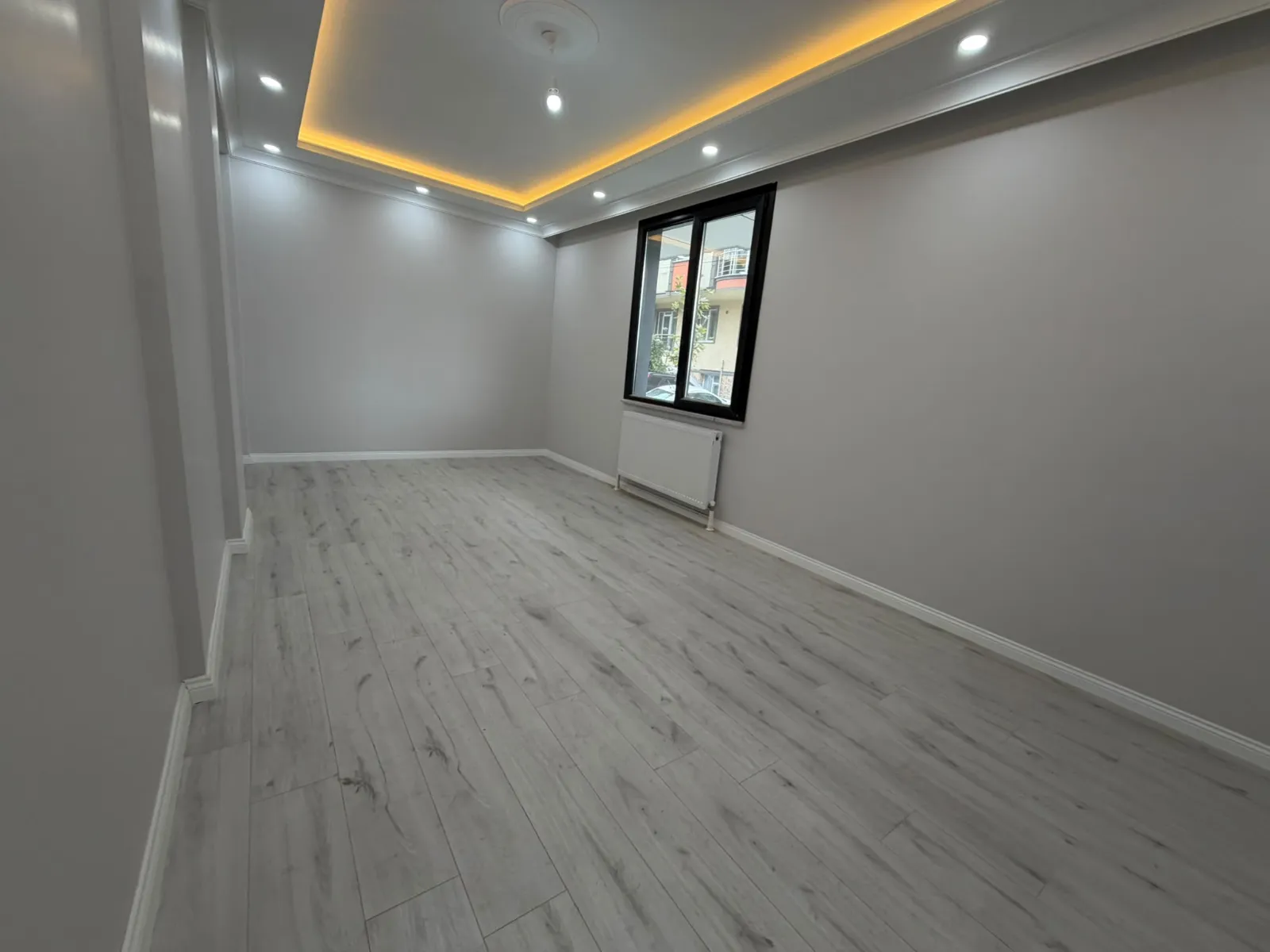 KARLIBAYIR MAHALLESİNDE SATILIK YÜKSEK GİRİŞ 2+1 DAİRE görsel 5