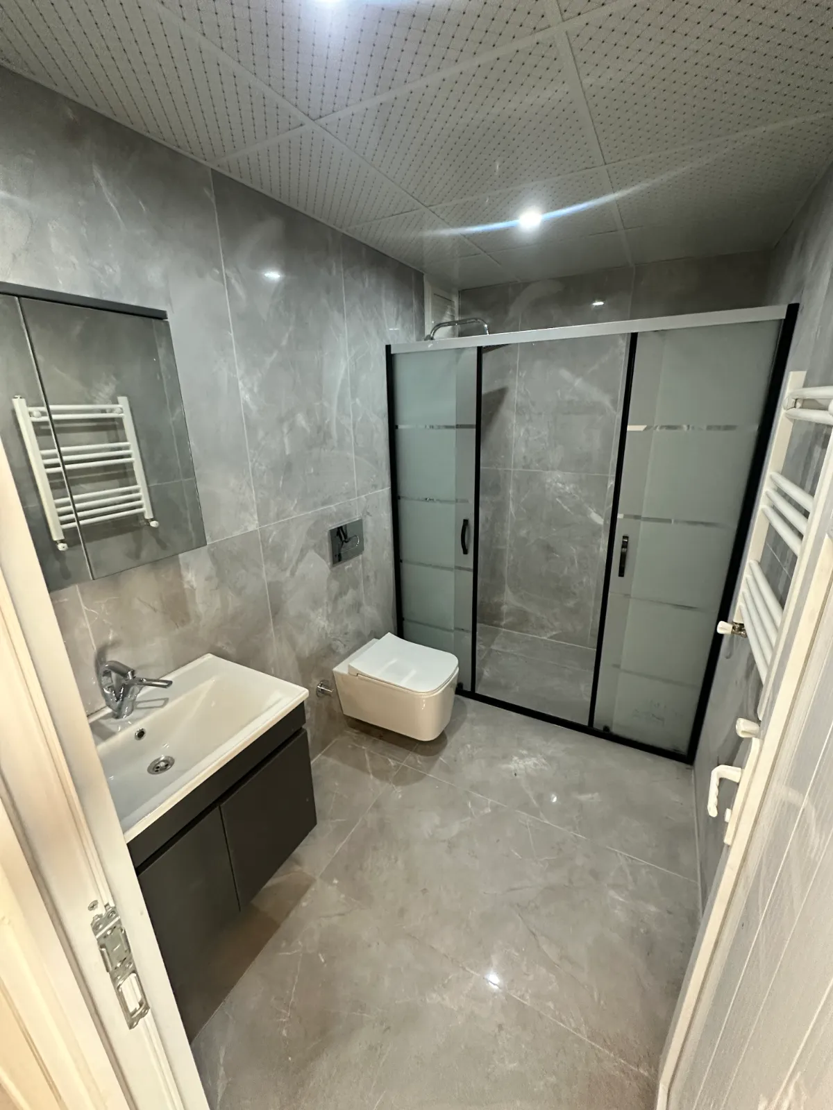 ANADOLU MAHALLESİNDE SATILIK LÜKS 2+1 DAİRE KOD(1001) görsel 2