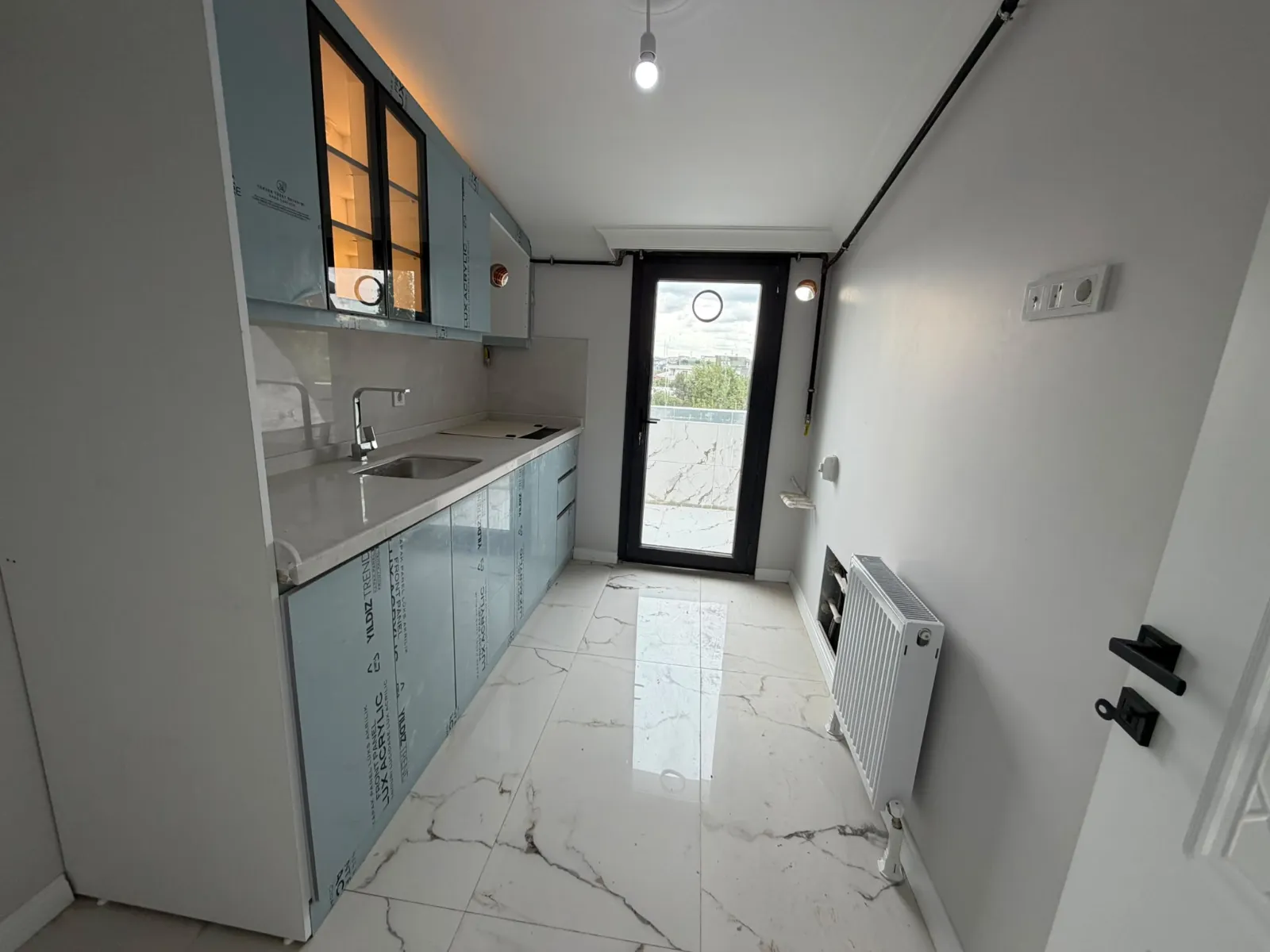 KARLIBAYIR MAHALLESİNDE SATILIK YENİ NESİL ÇATI KATI DAİRE KOD(1038) görsel 9