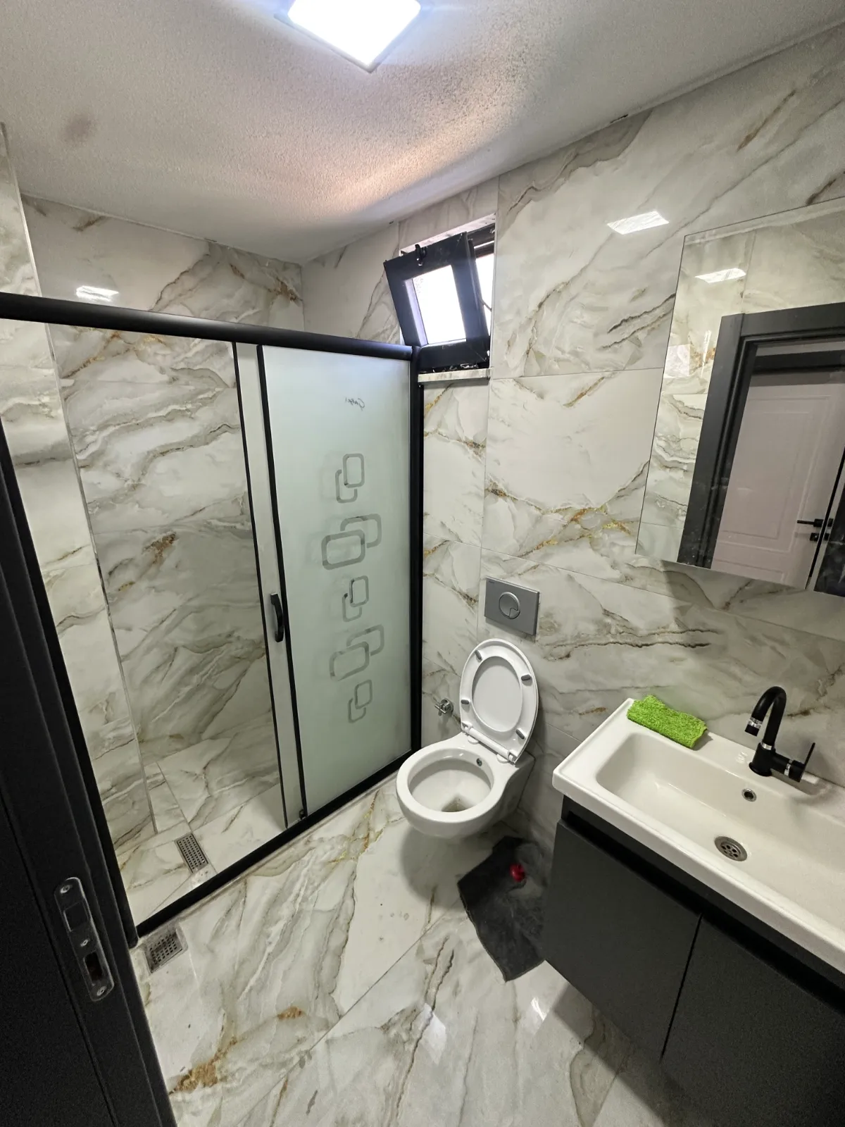 NENE HATUN MAHALLESİNDE AMERİKAN MUTFAKLI SATILIK 2+1 DAİRE KOD (1006) görsel 3