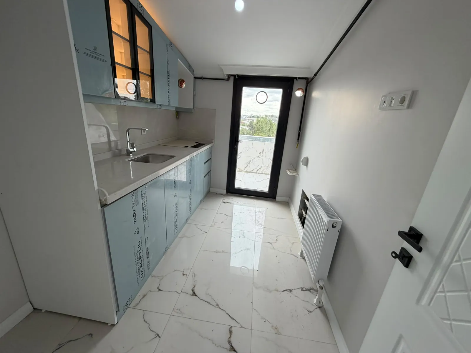 KARLIBAYIR MAHALLESİNDE SATILIK YENİ NESİL ÇATI KATI DAİRE KOD(1038) görsel 10