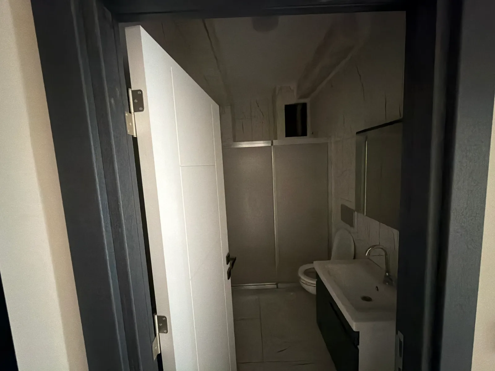 HADIMKÖY OMURTAK CADDESİNDE KİRALIK 2+1 DAİRE KOD(1033) görsel 7
