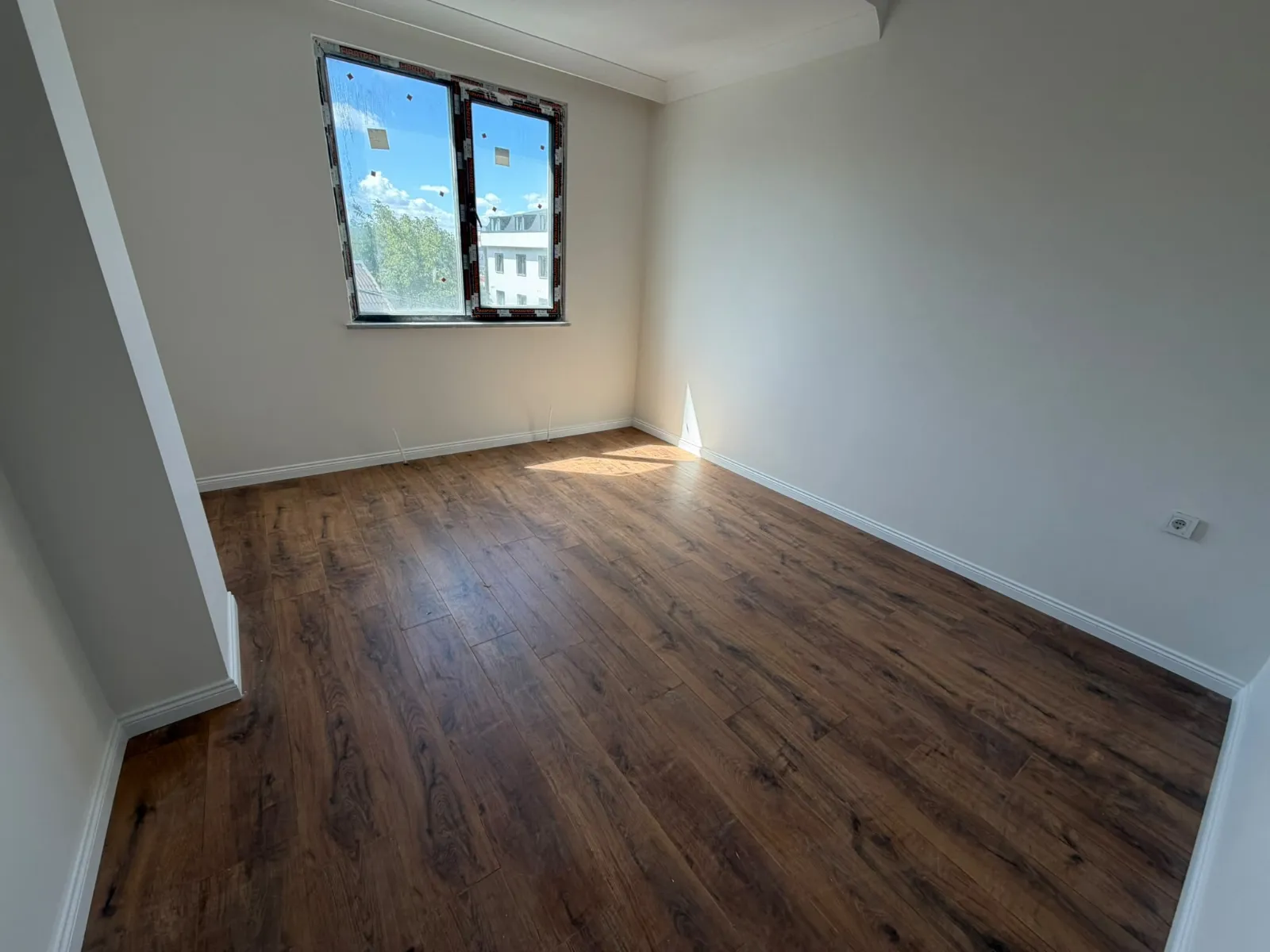 TAŞOLUK MAHALLESİNDE SATILIK 3+1 FIRSAT DAİRE KOD(1023) görsel 6
