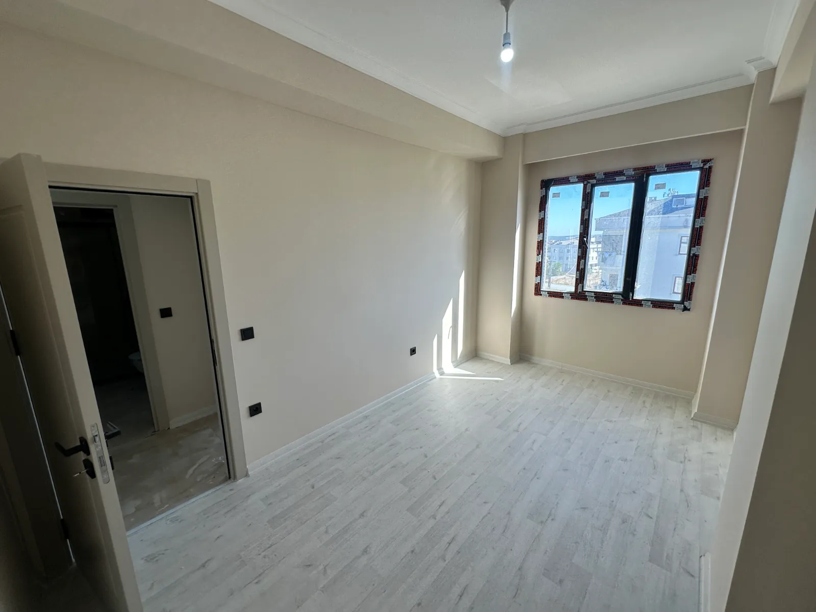 ARNAVUKÖY TAŞOLUKTA SATILIK 2+1 SIFIR ARAKAT DAİRE KOD(1007) görsel 5