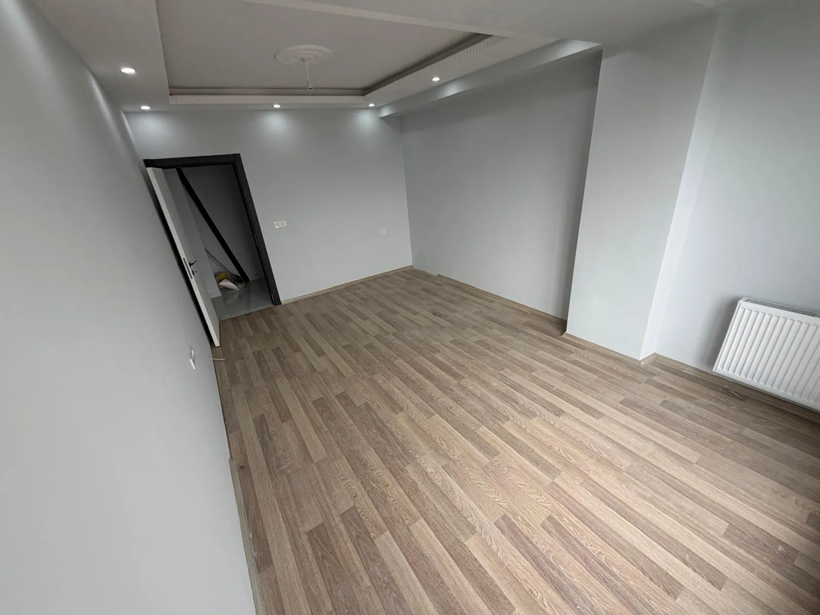 ARNAVUTKÖY HADIMKÖY MAHALLESİN'DE SATILIK 2+1 SIFIR DAİRE KOD(1018) görsel 3