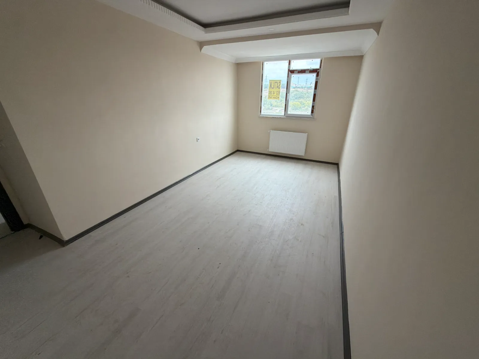HADIMKÖY OMURTAK CADDESİNDE KİRALIK 2+1 DAİRE KOD(1033)